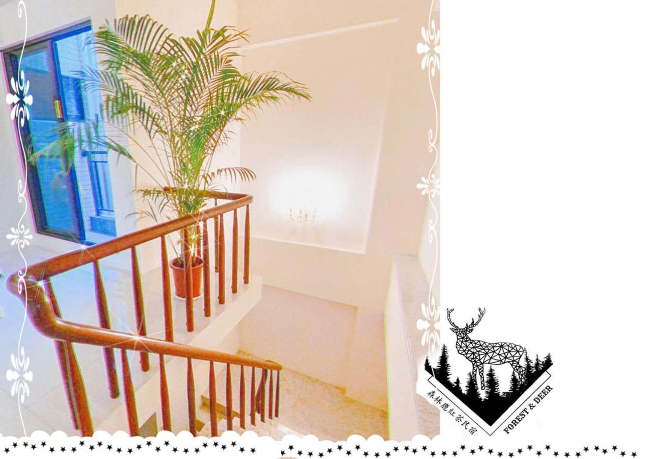 Forest Deer Black Tea Homestay Tainan Exterior photo